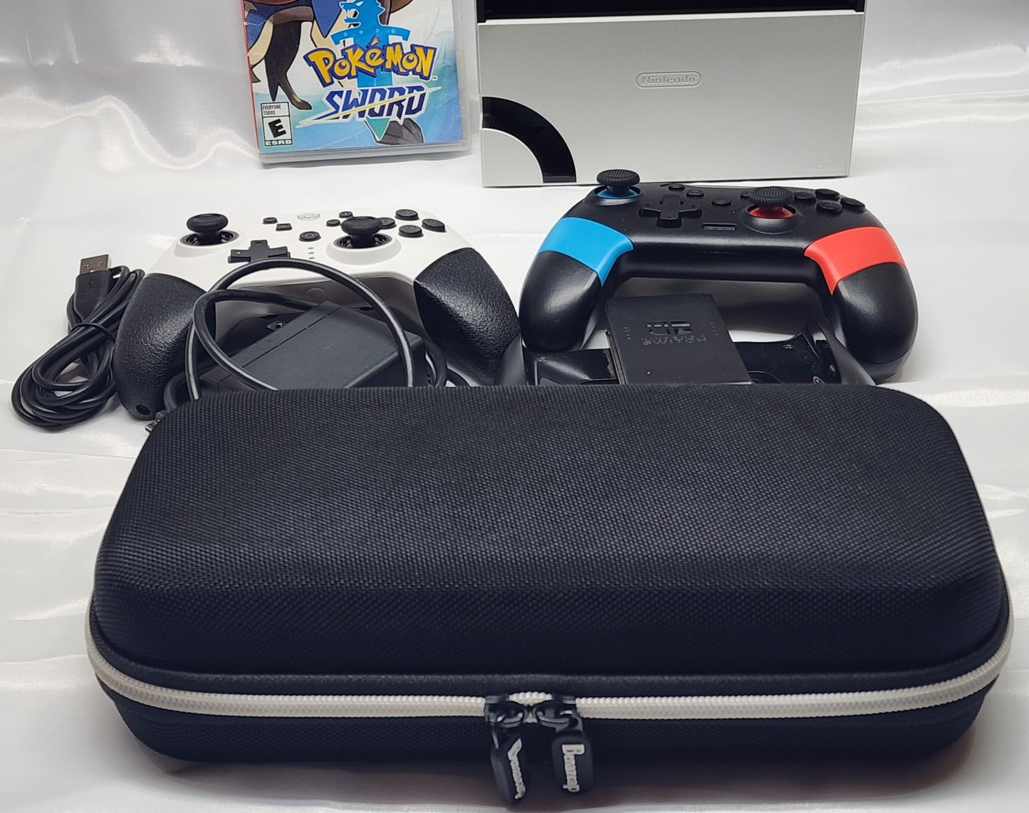 Nintendo Switch OLED Bundle. Pokemon Sword. 2 Wireless Controllers