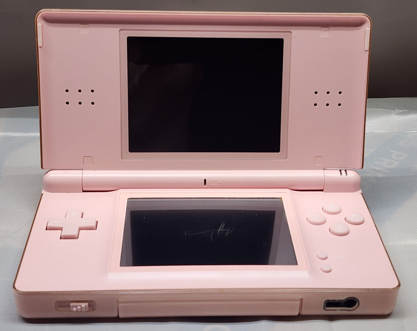 Pink DSlite. Stylus Included. Works Great. No Charger